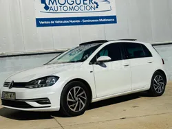 Blanco Usado 2019 VW Golf VII Sportline Berlina | 19.500 € (Precio justo)