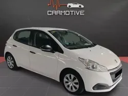 Usado 2017 Peugeot 208 Access Utilitario | 9990 € (Un poco caro)