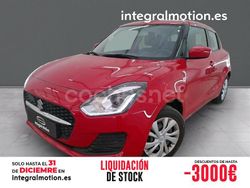 Rojo Usado 2023 Suzuki Swift Berlina | 16.500 € (Precio justo)