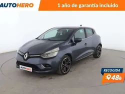 Gris Usado 2016 Renault Clio IV Zen Berlina | 12.799 € (Un poco caro)