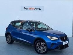 Azul Usado 2024 Seat Arona FR SUV | 21.400 € (Un poco caro)