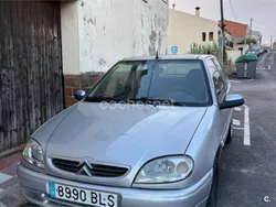 Gris / plata Usado 2001 Citroën Saxo Utilitario | 1500 € (Precio justo)
