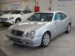 Gris / plata Usado 2002 Mercedes CLK200 Avantgarde Coupe | 5500 € (Precio justo)