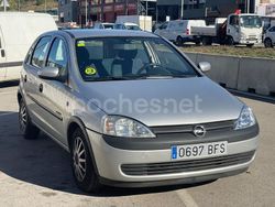 Gris / plata Usado 2002 Opel Corsa Club Berlina | 2800 € (Precio justo)