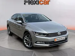 Gris Usado 2016 VW Passat Sportline Berlina | 16.390 €
