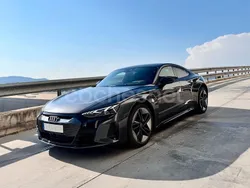 Eléctrico Usado 2023 Audi e-tron GT quattro Berlina | 72.000 €