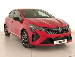 Rojo Usado 2024 Renault Clio V Techno Berlina | 18.900 € (Un poco caro)