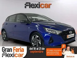 Azul Usado 2021 Hyundai i20 Berlina | 17.490 € (Precio justo)