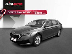 Gris Usado 2023 Skoda Octavia Ambition Utilitario | 21.150 € (Precio justo)