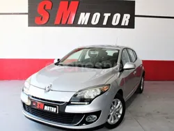 Gris / plata Usado 2012 Renault Mégane III Dynamique Berlina | 8990 € (Caro)