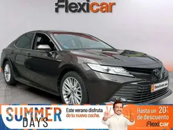 Marrón Usado 2021 Toyota Camry Luxury Berlina | 26.970 € (Super precio)