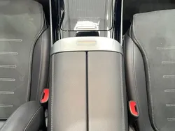 Gris Usado 2023 Mercedes C220 Berlina | 41.900 € (Precio justo)