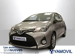 Marrón Usado 2015 Toyota Yaris Active Berlina | 10.650 € (Precio justo)