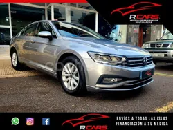 Gris / plata Usado 2020 VW Passat Business Berlina | 19.990 € (Buen precio)