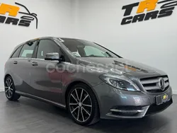 Marrón Usado 2014 Mercedes B220 Monovolumen | 13.999 € (Precio justo)