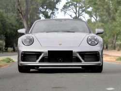 Gris Nuevo 2024 Porsche 911 Targa 4S Descapotable | 219.800 €
