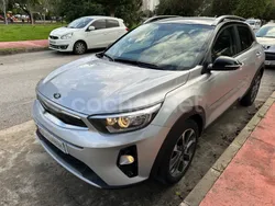 Gris / plata Usado 2020 Kia Stonic SUV | 15.200 € (Precio justo)