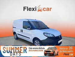 Blanco Usado 2022 Fiat Doblò Easy Monovolumen | 13.290 € (Precio justo)