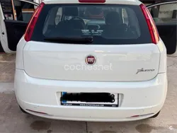 Blanco Usado 2010 Fiat Punto Active Utilitario | 7000 €