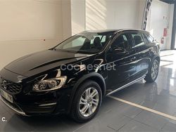 Negro Usado 2017 Volvo V60 CC Familiar | 13.500 € (Super precio)