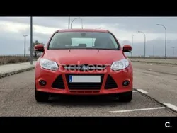 Rojo Usado 2011 Ford Focus Trend Berlina | 6000 € (Precio justo)