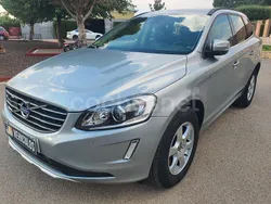 Azul Usado 2015 Volvo XC60 Momentum SUV | 22.490 € (Precio justo)
