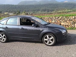 Gris / plata Usado 2006 Ford Focus Sport Berlina | 4250 € (Precio justo)