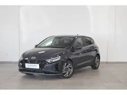 Gris Usado 2024 Hyundai i20 Berlina | 19.500 € (Precio justo)
