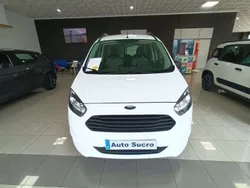 Blanco Usado 2015 Ford Tourneo Courier Trend Monovolumen | 11.500 € (Un poco caro)