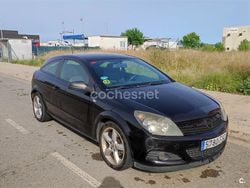 Negro Usado 2007 Opel Astra GTC Sport Berlina | 2300 € (Precio justo)