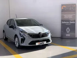 Gris Usado 2023 Renault Clio V Evolution Utilitario | 19.900 € (Caro)