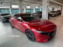 Rojo Usado 2024 Mazda 3 Homura-Line Berlina | 24.300 € (Precio justo)