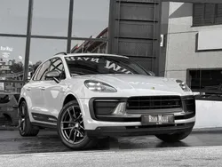 Gris / plata Usado 2022 Porsche Macan SUV | 67.900 € (Buen precio)
