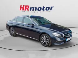Negro Usado 2019 Mercedes E300 Avantgarde Berlina | 29.390 € (Precio justo)
