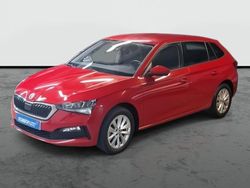 Rojo velvet metalizado Usado 2023 Skoda Scala Ambition Utilitario | 16.990 € (Precio justo)