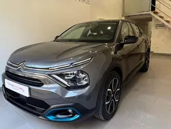 Gris Usado 2023 Citroën e-C4 Feel Utilitario | 15.900 € (Precio justo)