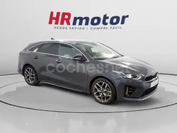 Gris / plata Usado 2019 Kia ProCeed GT-Line Utilitario | 18.950 € (Un poco caro)