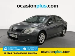 Gris Usado 2009 Toyota Avensis Advance Berlina | 9990 € (Un poco caro)