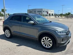 Usado 2022 VW T-Roc Life SUV | 22.900 € (Precio justo)