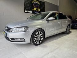 Gris / plata Usado 2012 VW Passat Highline Berlina | 8999 € (Precio justo)