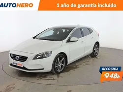 Blanco Usado 2016 Volvo V40 Inscription Familiar | 15.699 € (Precio justo)