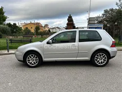 Gris / plata Usado 2002 VW Golf IV Conceptline Berlina | 2400 € (Precio justo)