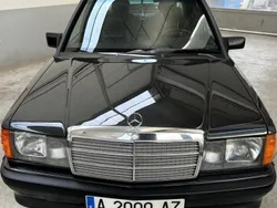Negro Usado 1987 Mercedes 190 Berlina | 27.499 €