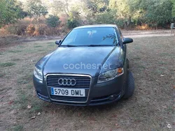 Gris / plata Usado 2005 Audi A4 Berlina | 4900 € (Caro)