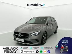 Gris / plata Usado 2023 Mercedes B200 Monovolumen | 27.500 € (Buen precio)