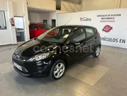 Negro Usado 2010 Ford Fiesta Trend Utilitario | 5990 € (Precio justo)