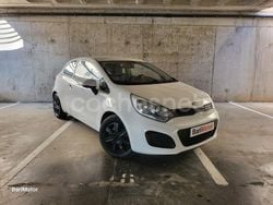 Blanco Usado 2012 Kia Rio Berlina | 6480 € (Precio justo)