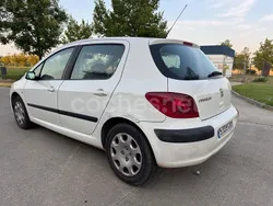 Blanco Usado 2003 Peugeot 307 Berlina | 2500 € (Precio justo)