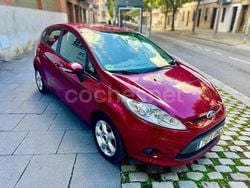 Violeta / lila Usado 2009 Ford Fiesta Ambiente Berlina | 3250 € (Buen precio)