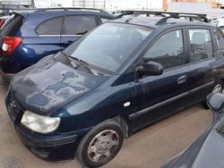 Azul Usado 2001 Hyundai Matrix GLS Monovolumen | 600 €